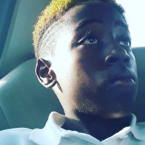 Meet your Posher, Daemon